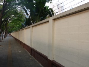 Long wall, this takes up almost an entire city block . . .